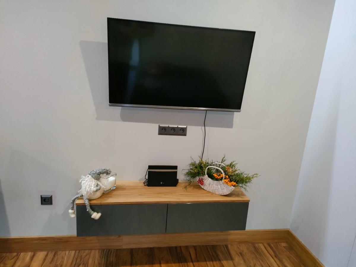 Apartament Nad Jeziorem Slawa Exterior photo