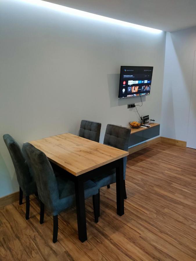 Apartament Nad Jeziorem Slawa Exterior photo